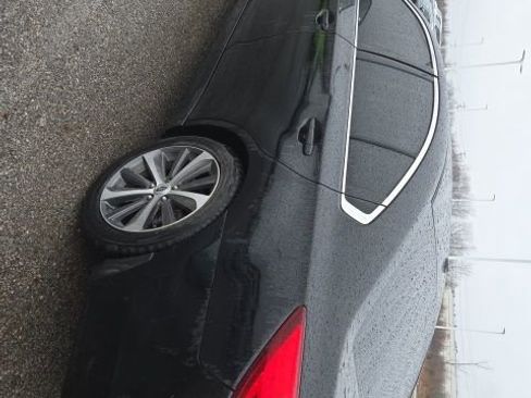 Used 2015 Subaru Legacy 2.5i Limited image 4