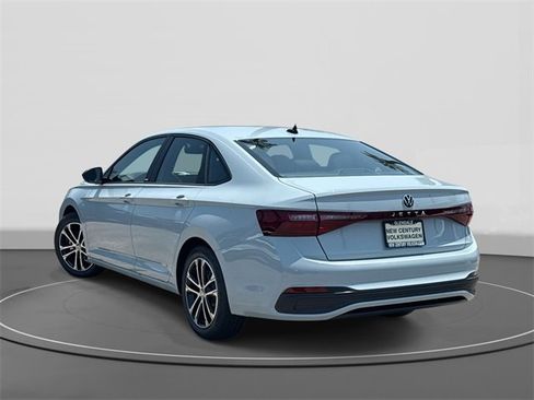 New 2025 Volkswagen Jetta Sport image 5