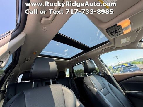 Used 2023 Nissan Rogue SV w/ SV Premium B Package AWD/4WD image 13