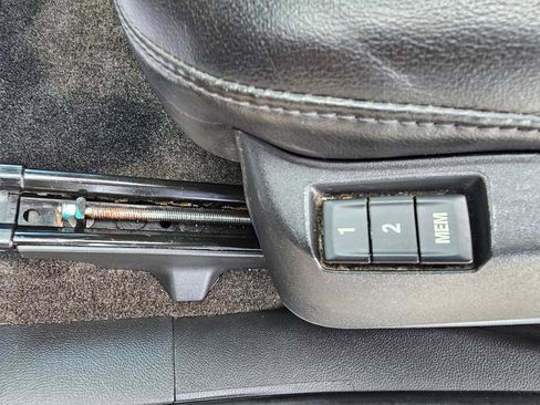 Used 2011 GMC Terrain SLT w/ Cargo Package AWD/4WD image 36