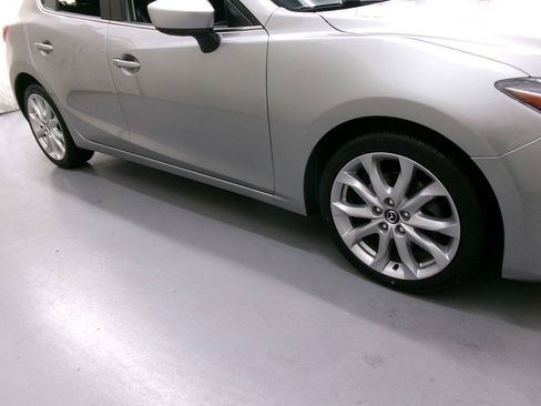 Used 2014 MAZDA MAZDA3 s Grand Touring FWD image 10