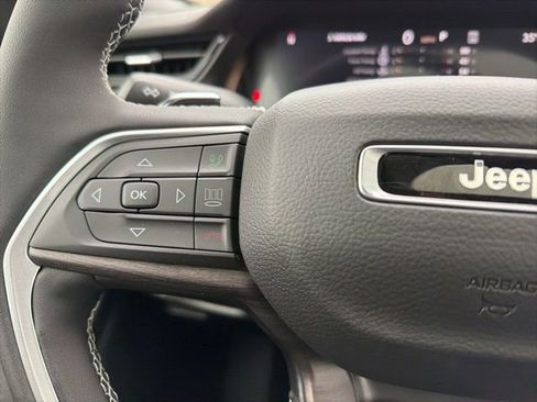 New 2026 Jeep Grand Cherokee Altitude image 26