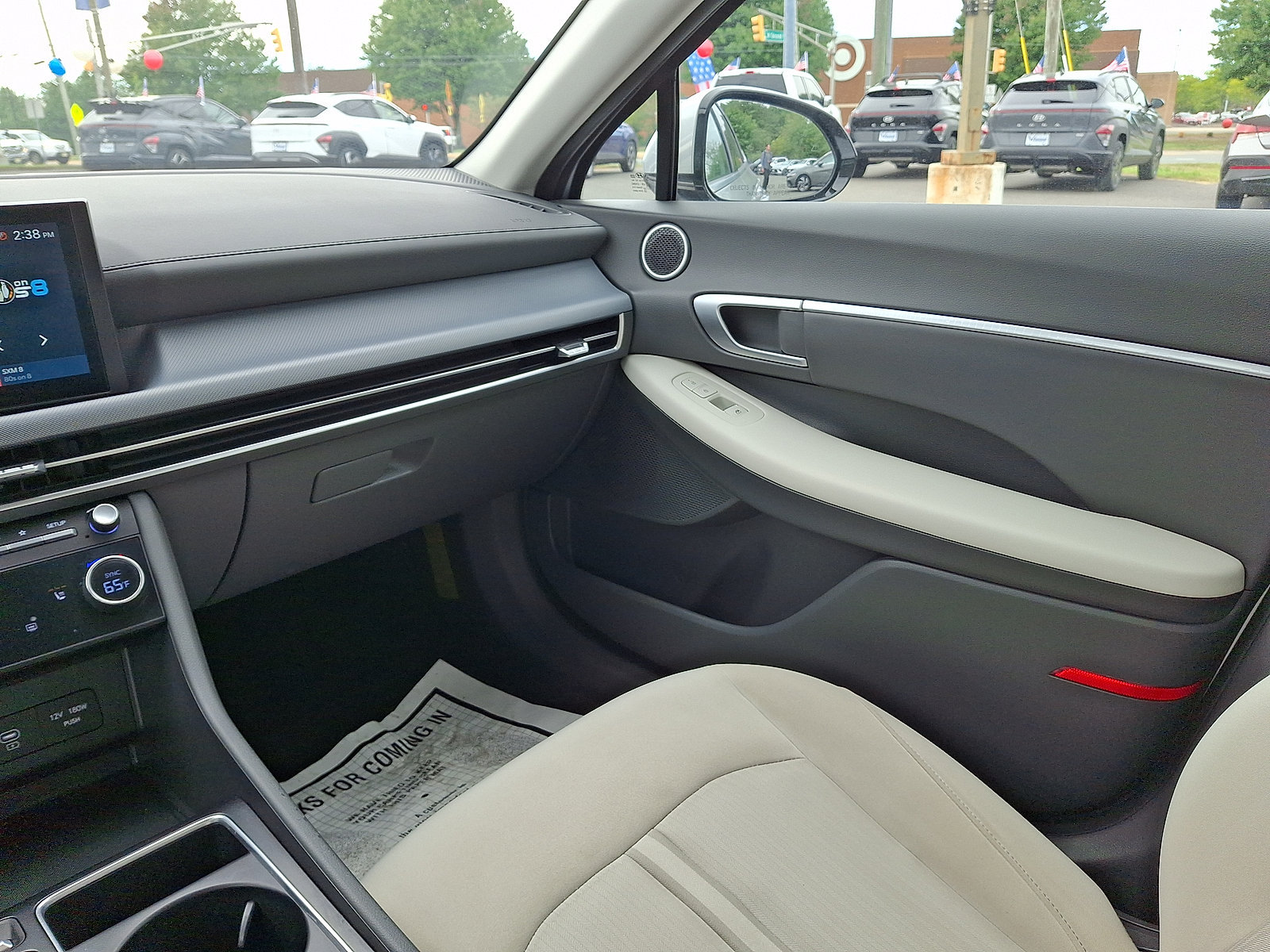 Certified 2025 Hyundai Sonata SEL FWD image 2
