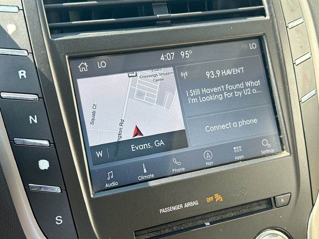 Used 2017 Lincoln MKC Reserve FWD image 13