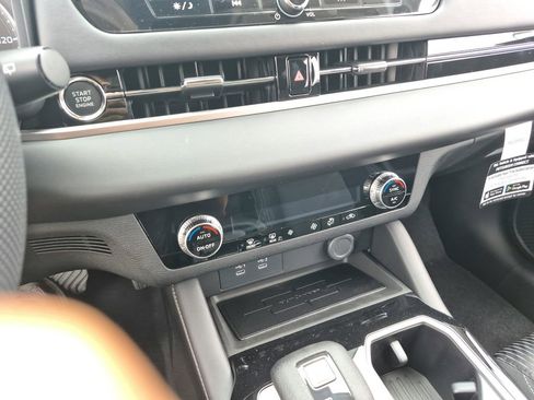 New 2026 Mitsubishi Outlander ES FWD image 18