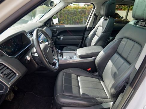 Used 2022 Land Rover Range Rover Sport SE image 19