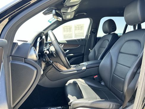 Used 2018 Mercedes-Benz GLC 300 image 13
