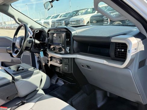 Used 2022 Ford F150 XL w/ Trailer Tow Package image 16