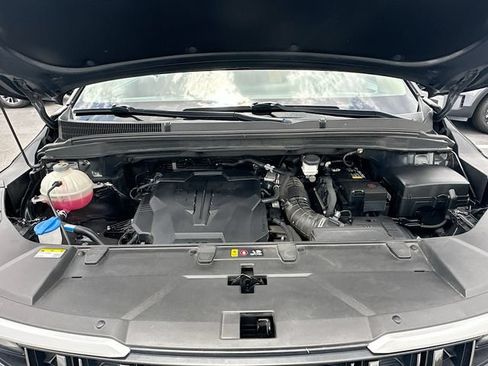 Used 2024 Kia Carnival LX FWD image 30