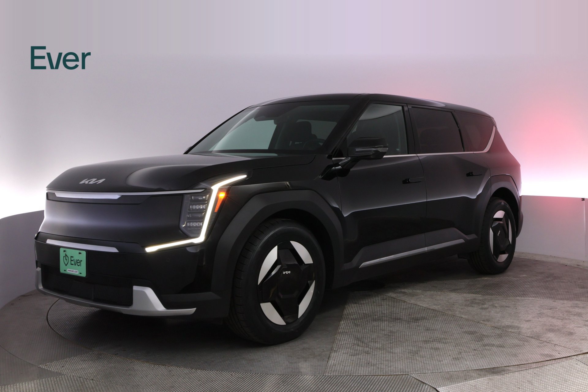 Used 2024 Kia EV9 Light Long Range RWD image 2