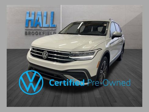 Certified 2024 Volkswagen Tiguan Wolfsburg Edition image 1