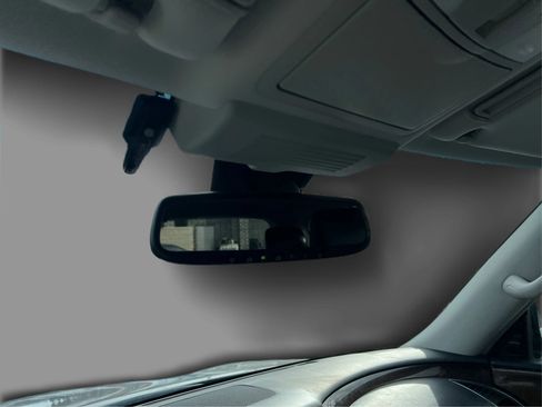Used 2013 INFINITI QX56 4WD w/ Deluxe Touring Pkg image 19