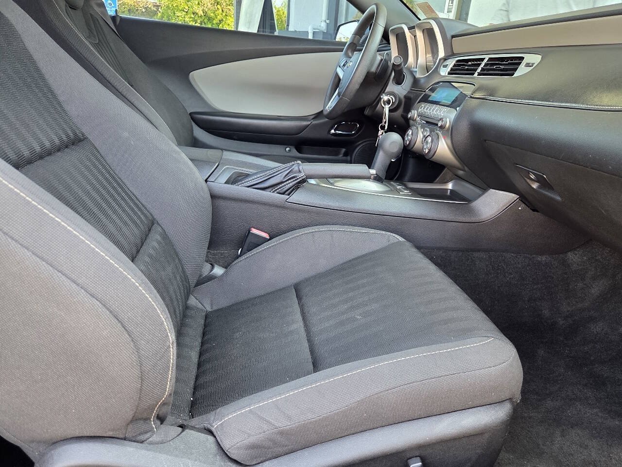 Used 2015 Chevrolet Camaro LS RWD image 32