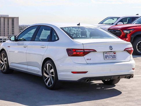 Used 2019 Volkswagen Jetta GLI image 6