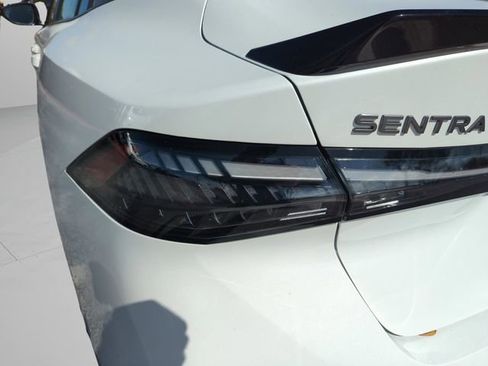 New 2026 Nissan Sentra SR w/ Floor Mat Package FWD image 18
