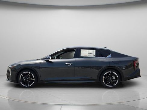 New 2026 Kia K4 GT-Line FWD image 2
