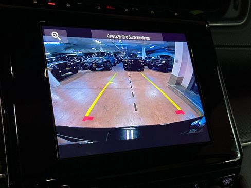 New 2025 Jeep Grand Cherokee L Laredo w/ Luxury Tech Group I image 19