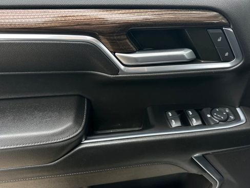 Used 2023 Chevrolet Silverado 1500 RST w/ Z71 Off-Road Package image 13