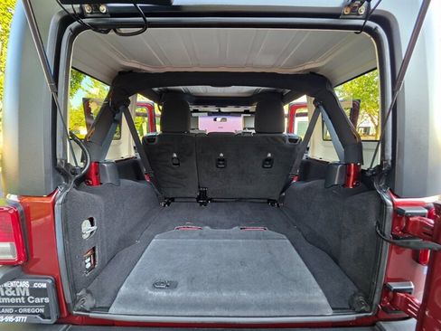 Used 2008 Jeep Wrangler Unlimited X AWD/4WD image 32