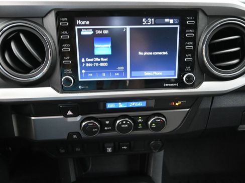 Used 2022 Toyota Tacoma SR5 image 17