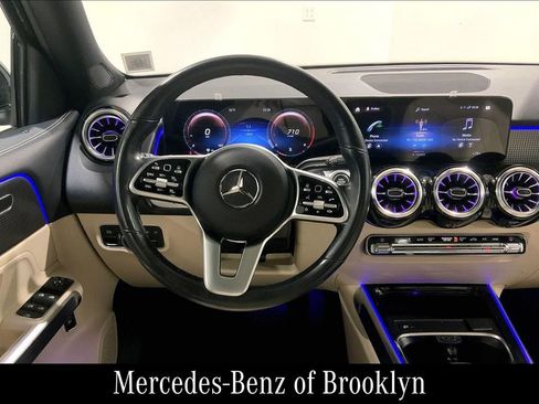 Certified 2022 Mercedes-Benz GLB 250 4MATIC image 6