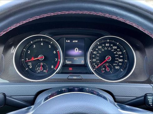 Used 2016 Volkswagen GTI SE w/ Driver Assistance Package FWD image 23