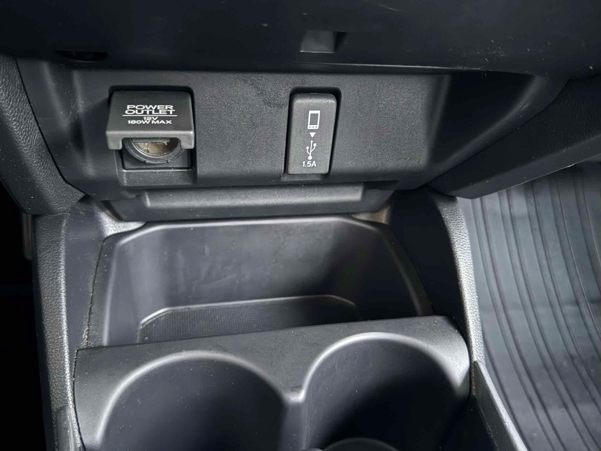 Used 2018 Honda Fit Sport image 92