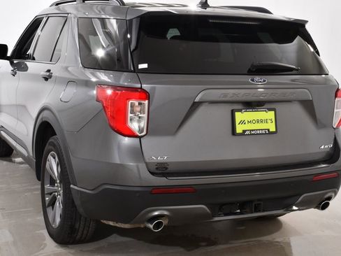 Used 2023 Ford Explorer XLT w/ Equipment Group 202A AWD/4WD image 14