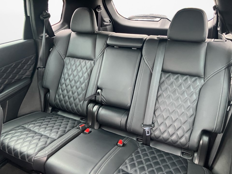 Used 2023 Mitsubishi Outlander SEL AWD/4WD image 15