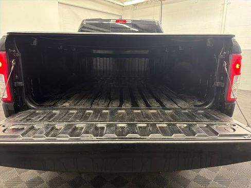 Used 2021 RAM 1500 Big Horn AWD/4WD image 12