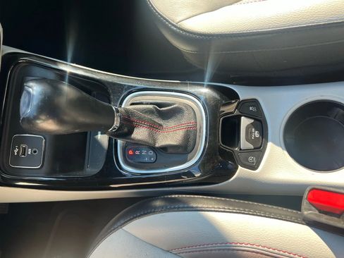 Used 2020 Jeep Compass Limited image 20