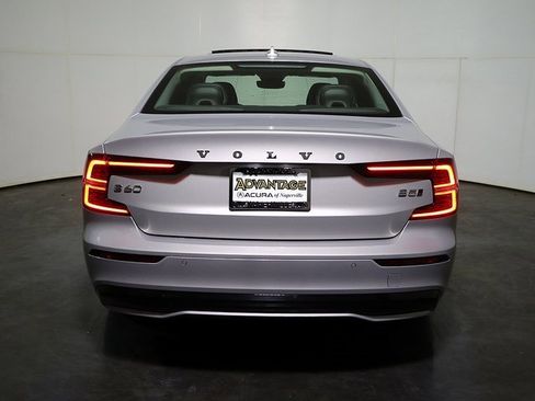 Used 2024 Volvo S60 B5 Core image 10