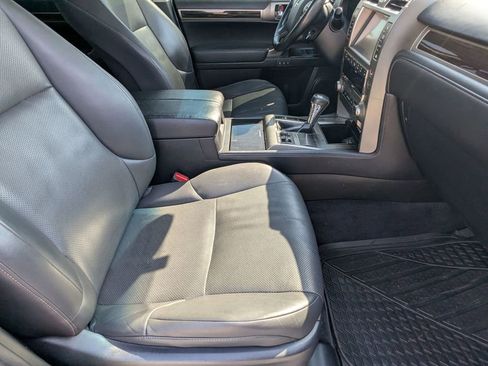 Used 2016 Lexus GX 460 w/ Navigation Package image 20