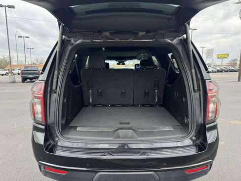 Used 2023 Chevrolet Suburban RST AWD/4WD image 39