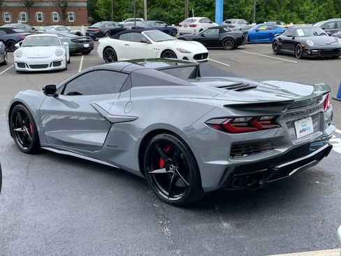 Used 2024 Chevrolet Corvette E-Ray w/ Stealth Interior Trim Package AWD/4WD image 10