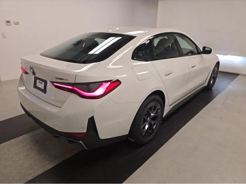 Used 2023 BMW i4 eDrive35 RWD image 6