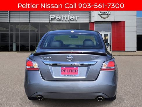 Used 2015 Nissan Altima 3.5 SL FWD image 5