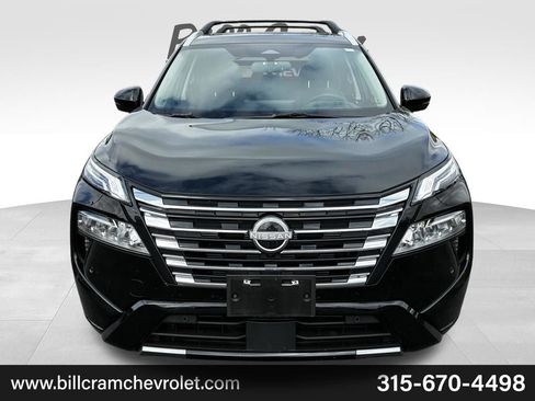 Used 2025 Nissan Rogue Platinum w/ Platinum Premium Package AWD/4WD image 46