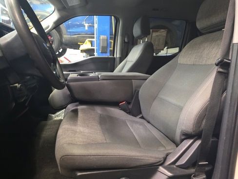 Used 2021 Ford F150 XLT w/ Trailer Tow Package image 6