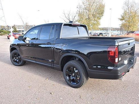New 2026 Honda Ridgeline Black Edition image 4