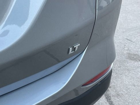 Used 2024 Chevrolet Equinox LT image 6