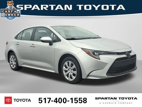 Used 2023 Toyota Corolla LE image 5