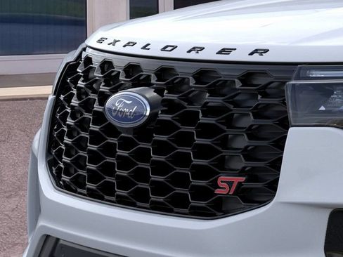 New 2026 Ford Explorer ST w/ Sun And Sound Package AWD/4WD image 18