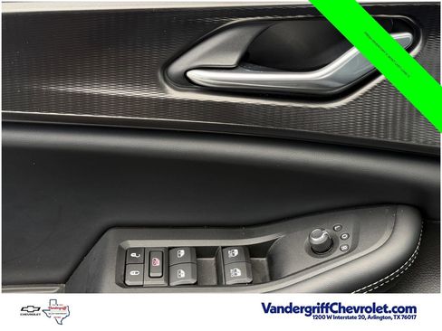 Used 2025 Jeep Grand Cherokee Laredo X RWD image 22