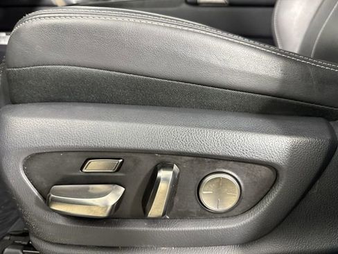 Used 2024 Lexus LX 600 4WD w/ Luxury Package image 24