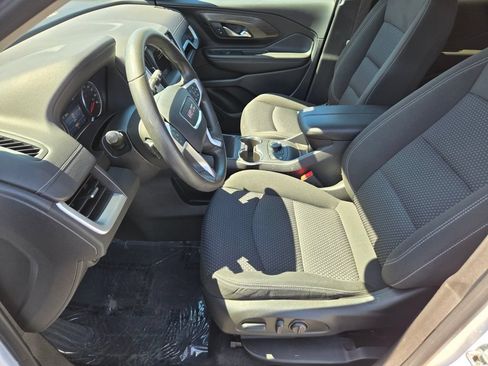 Used 2023 GMC Terrain SLE w/ Driver Convenience Package FWD image 10