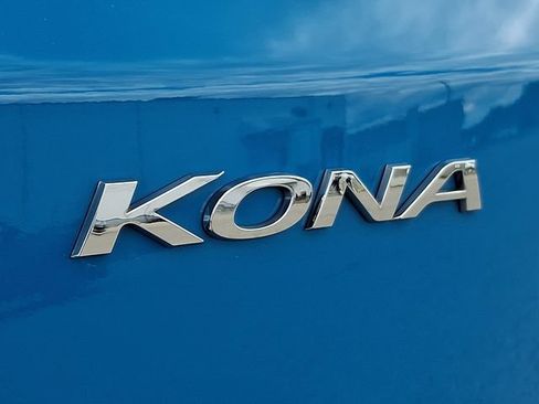 Certified 2023 Hyundai Kona SEL w/ Convenience Package AWD/4WD image 31