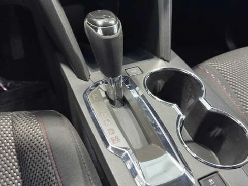 Used 2017 GMC Terrain SLE FWD image 25