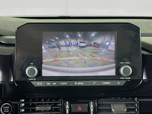 Certified 2022 Nissan Pathfinder S image 11