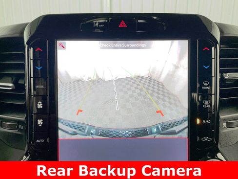 Used 2025 RAM 1500 Big Horn AWD/4WD image 4